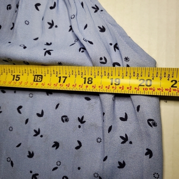 Free People Blue Abstract Floral Print Tie Front Blouse Size Medium - Picture 8 of 9